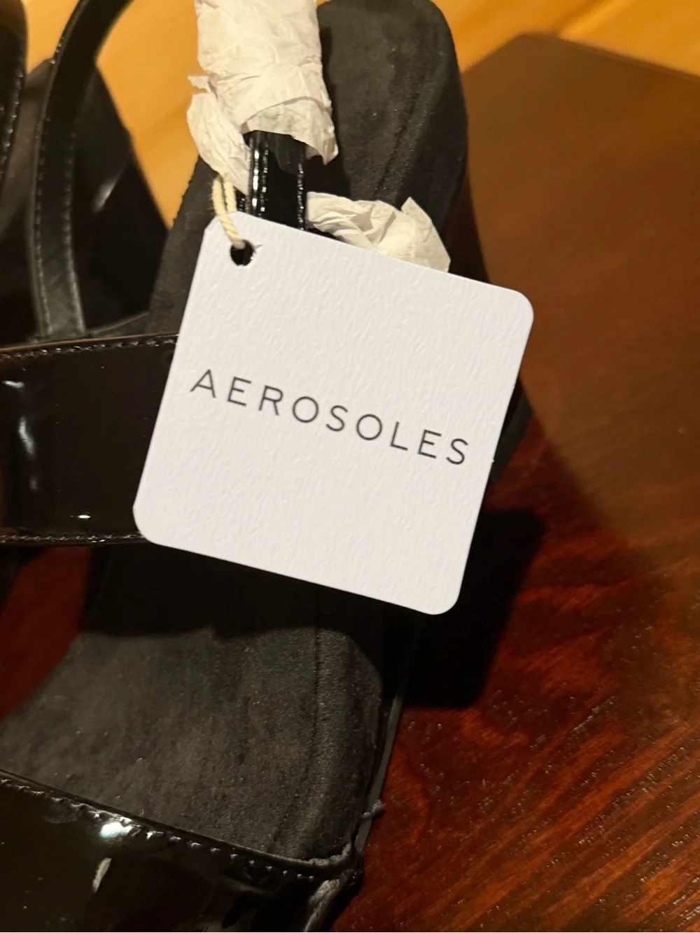 AEROSOLES Black Glossy Patent Two-Strap Slingback Wedge Sandals size 6.5 M - Picture 4 of 6
